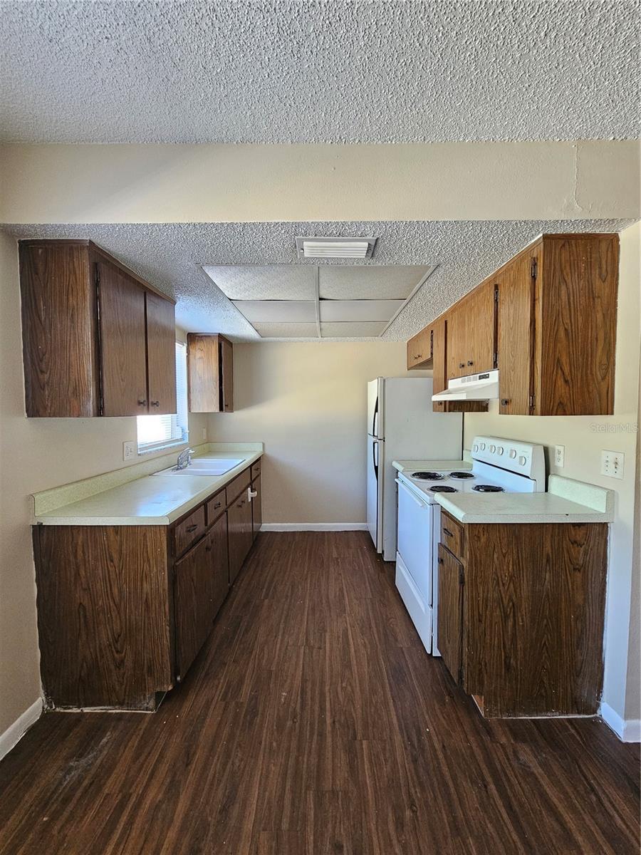 NORTH ST PETERSBURG - Residential Lease