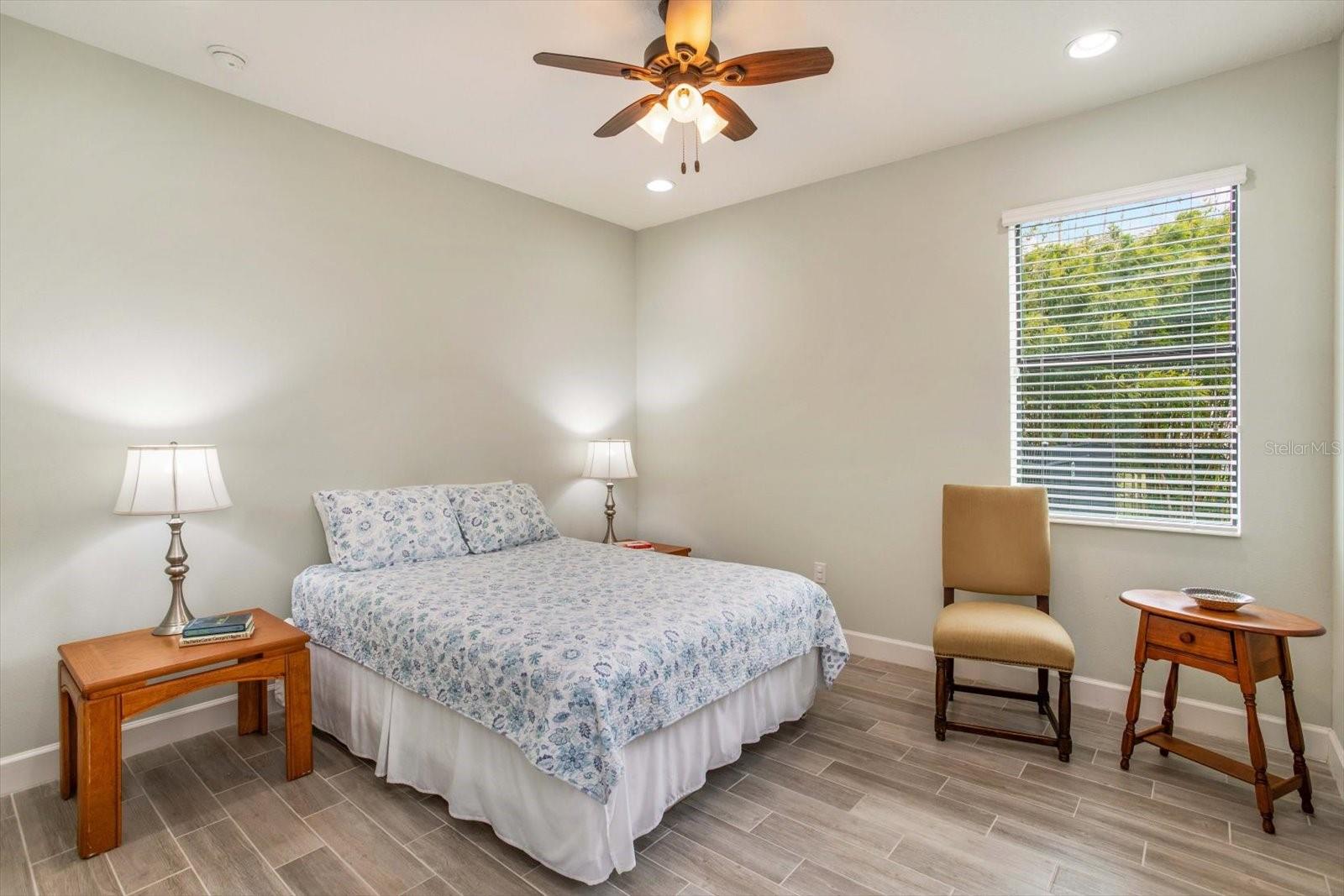 SIGNATURE LAKES PH 02 A B H I J - Residential