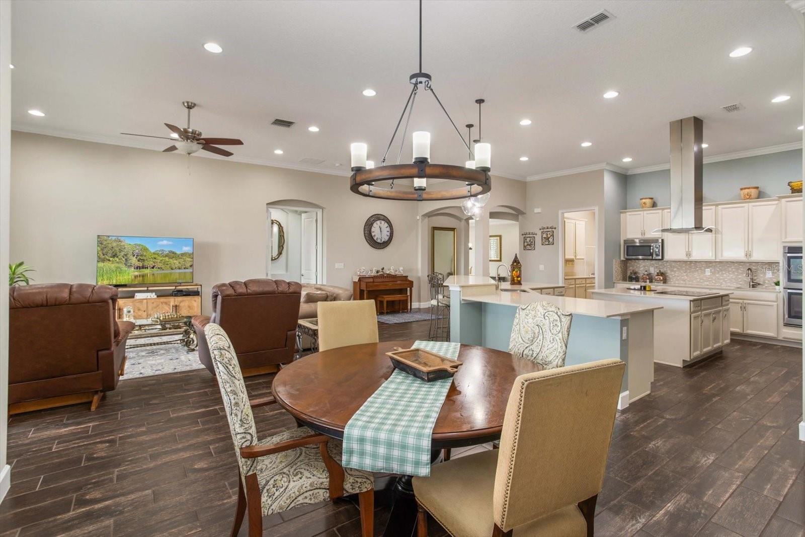 SIGNATURE LAKES PH 02 A B H I J - Residential