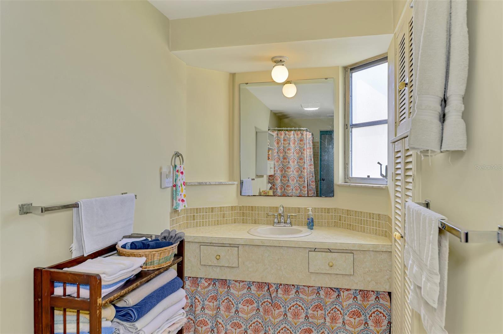 GULF GATE - Residential