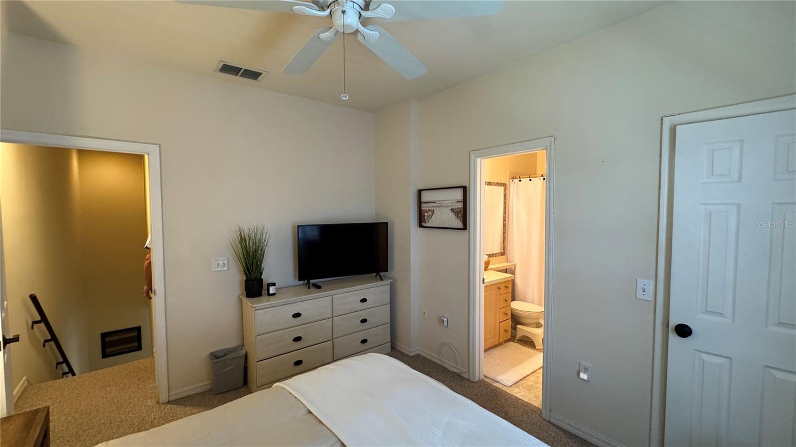 CAROLINA LANDINGS AT UNIV PLACE CONDO C - Residential Lease