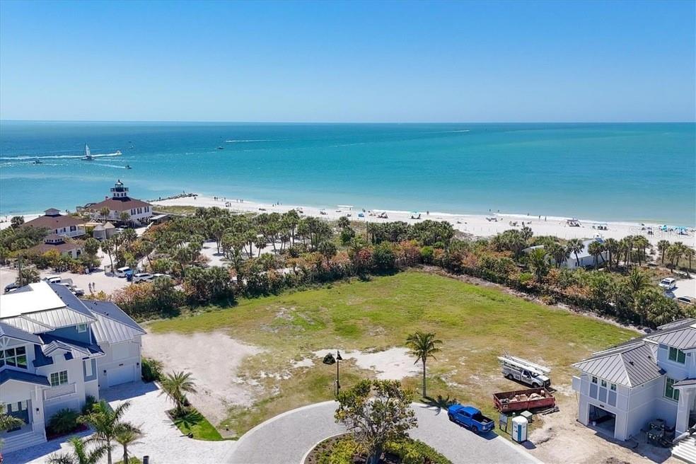 HILL TIDE ESTATES - Land