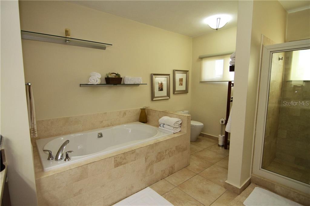 DORADO BEACH EAST - Residential