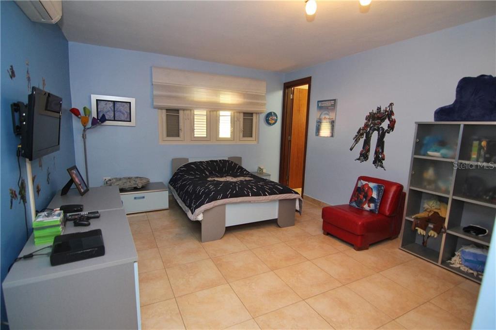 DORADO BEACH EAST - Residential