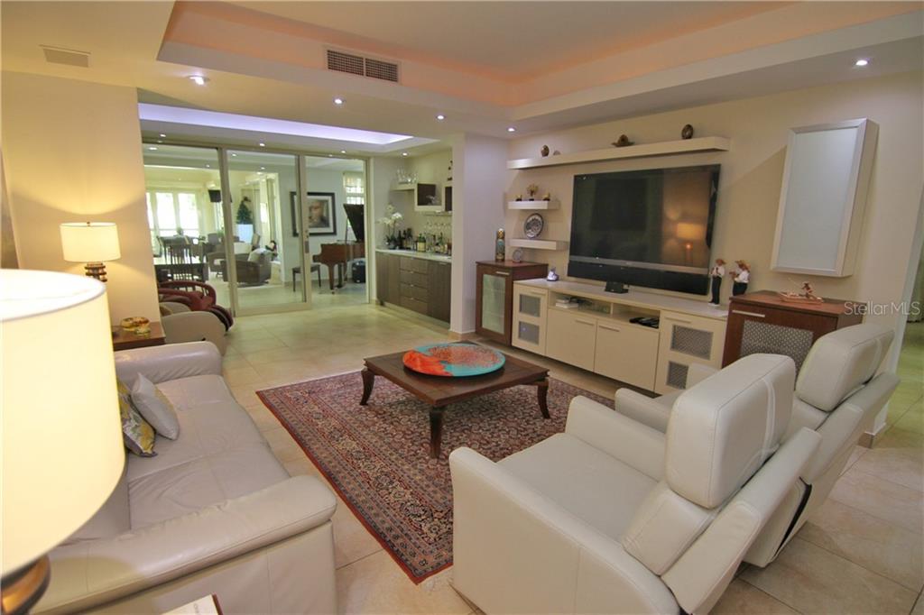 DORADO BEACH EAST - Residential