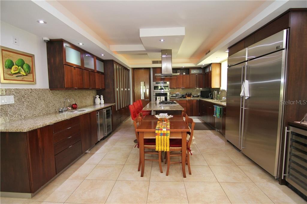 DORADO BEACH EAST - Residential