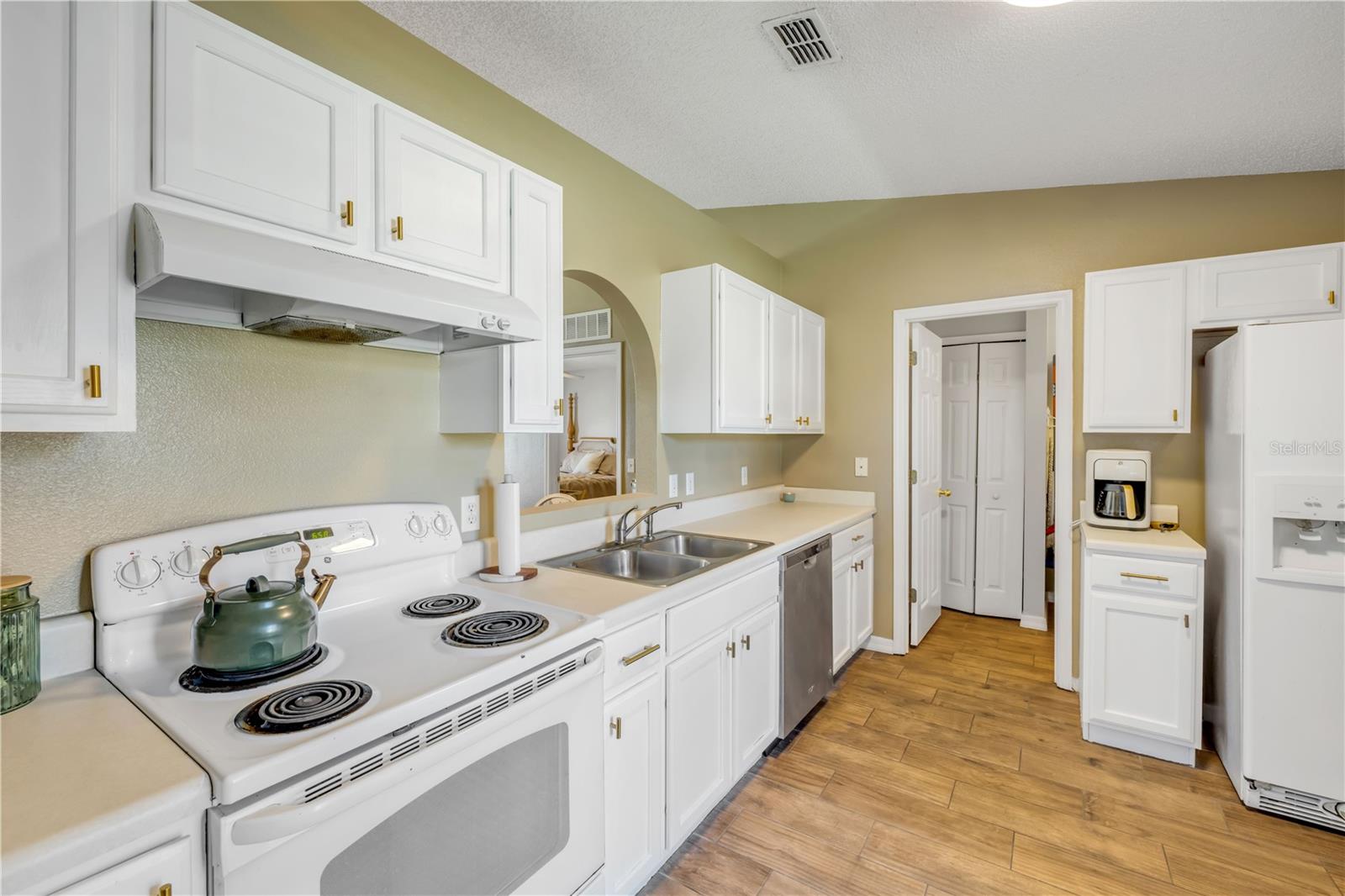 BERRYS RIDGE - Residential