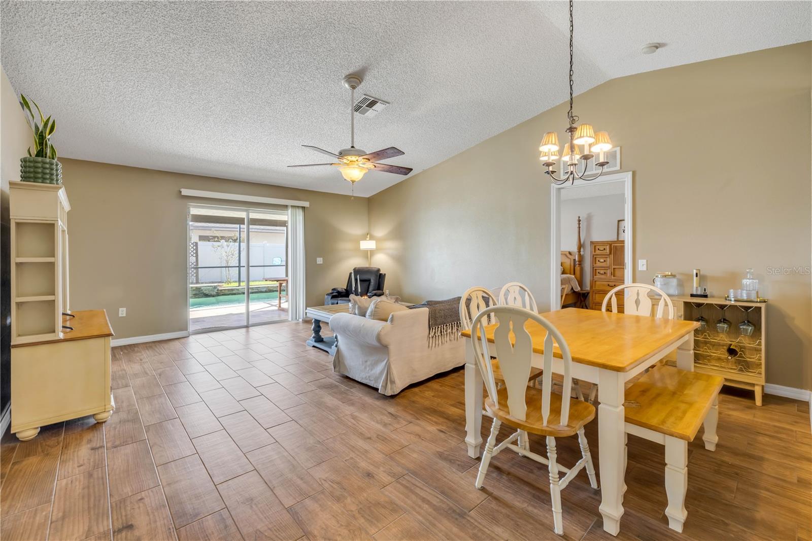 BERRYS RIDGE - Residential