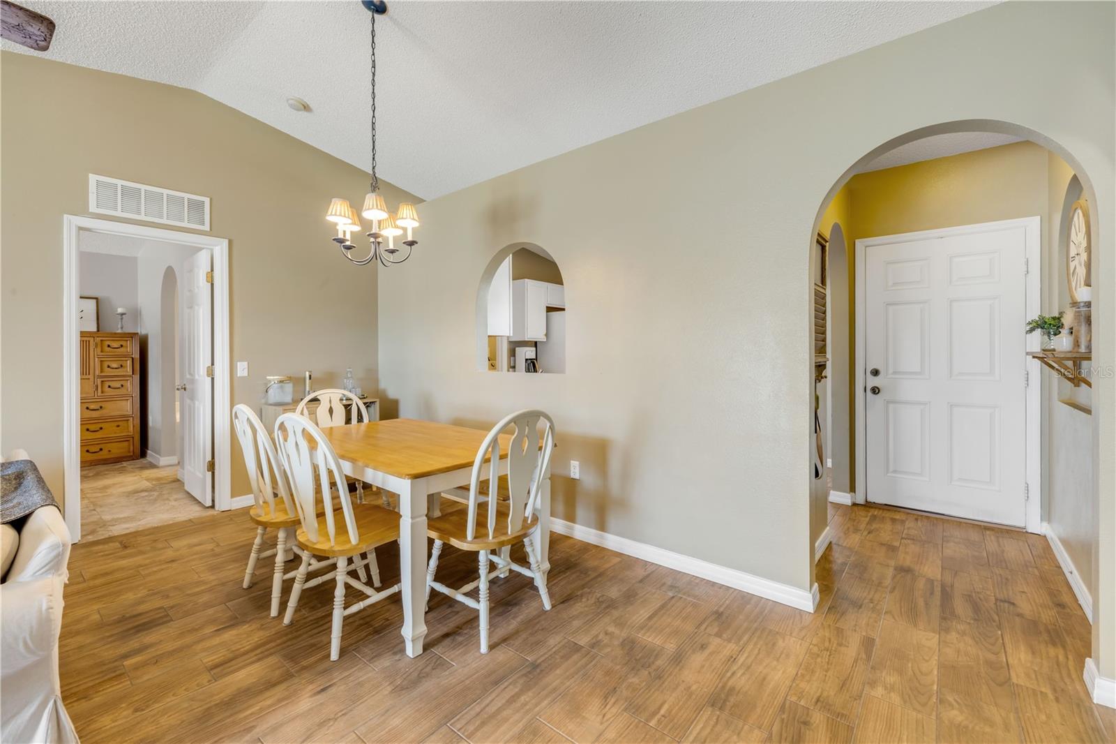 BERRYS RIDGE - Residential
