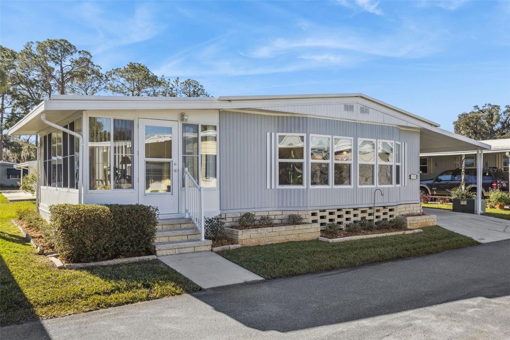 Photo of 259 Pinewood Drive, Eustis, FL 32726 (MLS # O6367467)