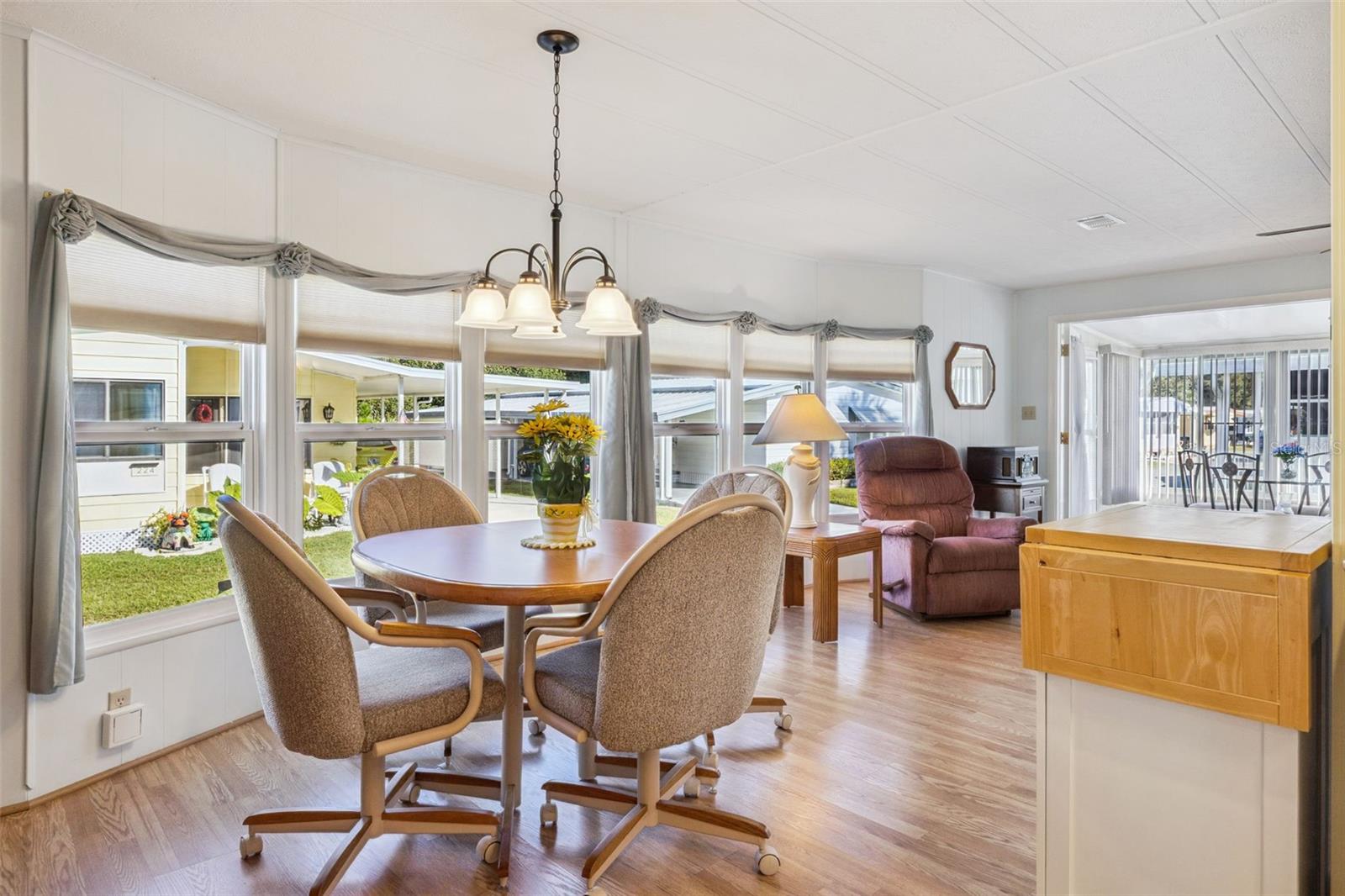 EUSTIS COUNTRY CLUB MANOR MHP UNIT 02A - Residential