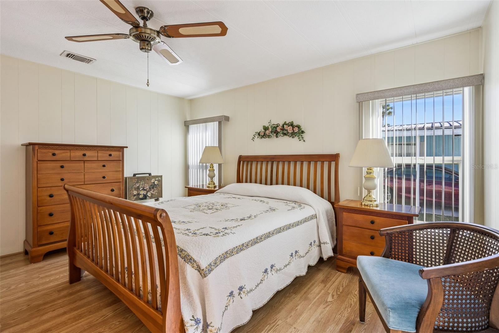 EUSTIS COUNTRY CLUB MANOR MHP UNIT 02A - Residential