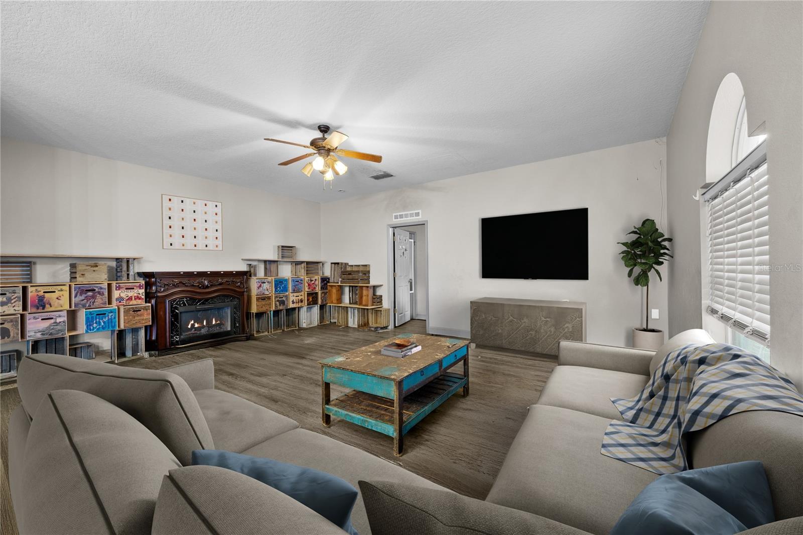 MAGNOLIA POINTE PH 01 - Residential