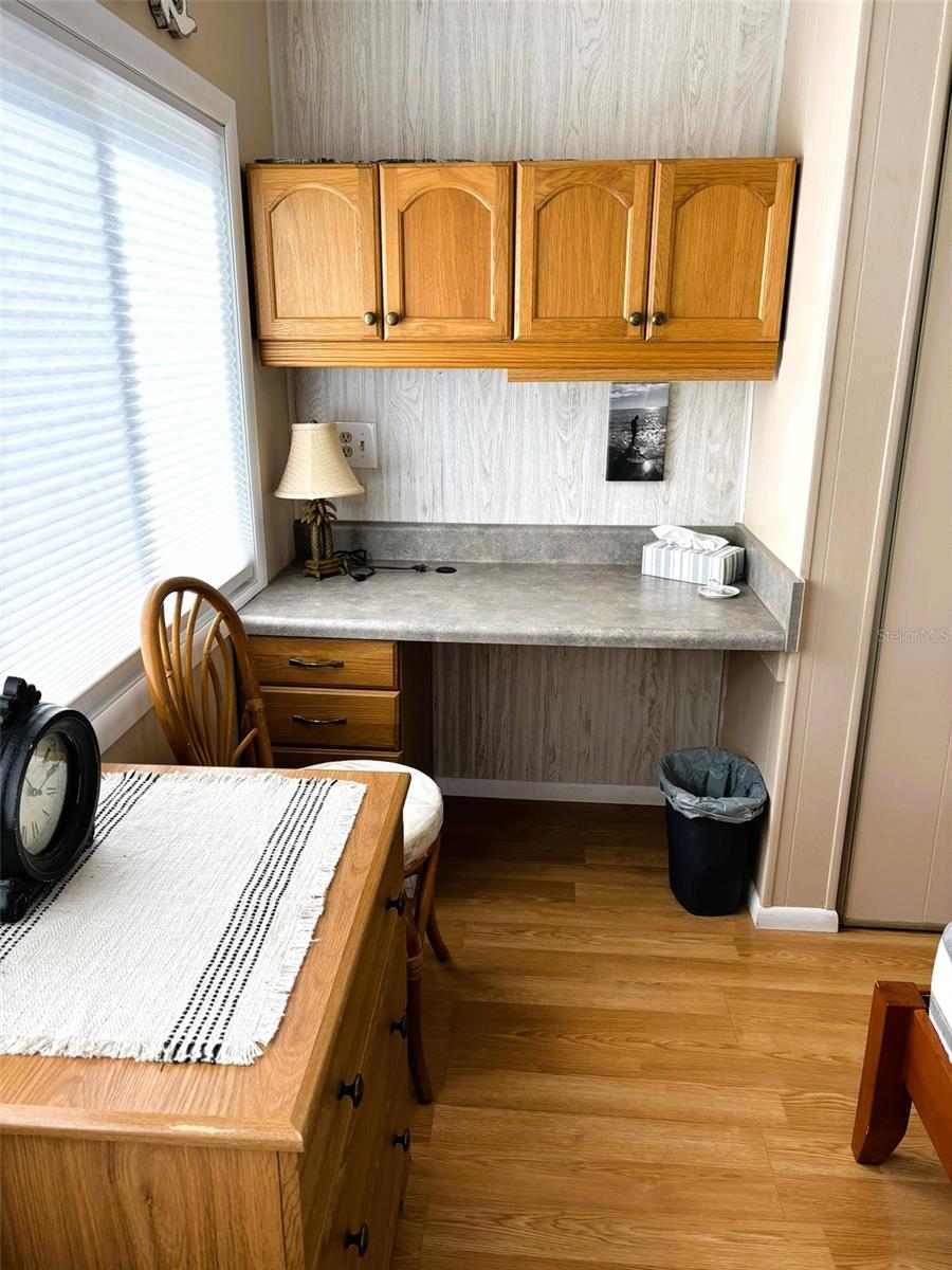 HOLIDAY PARK - Residential