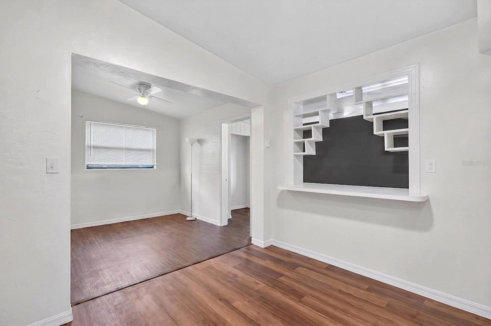 SUNNYLAND PARK 02 BLK 17 KINGSTON - Residential