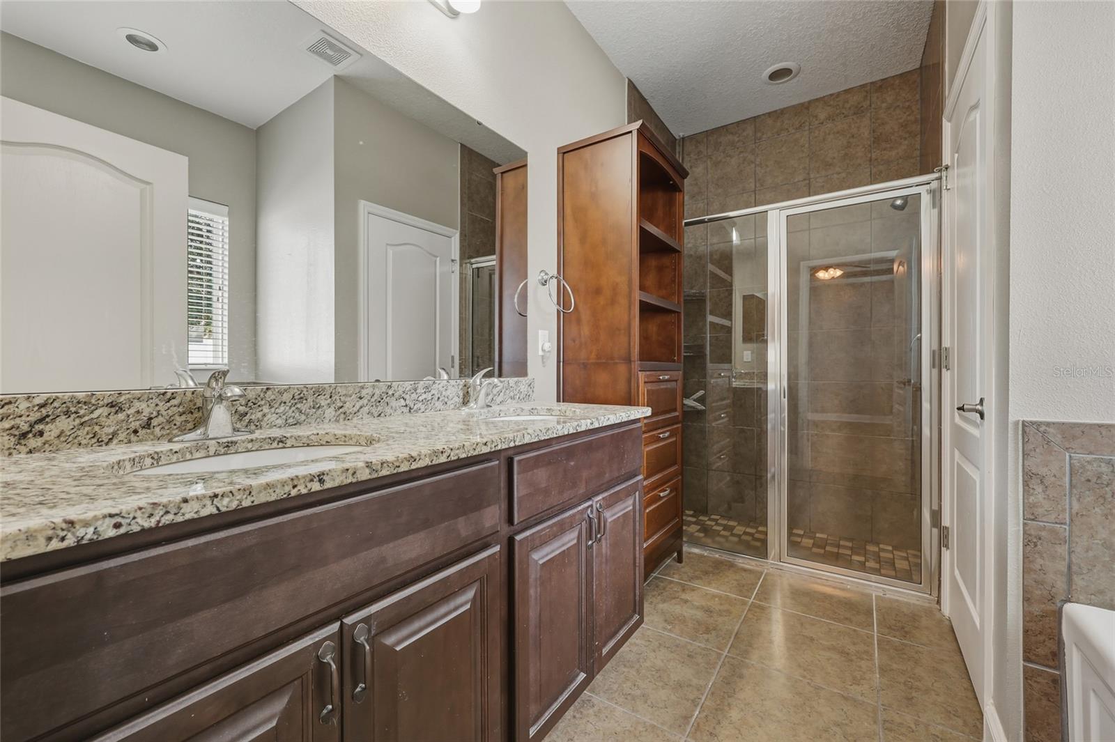 NEWBERRY CORNERS PH IA - Residential