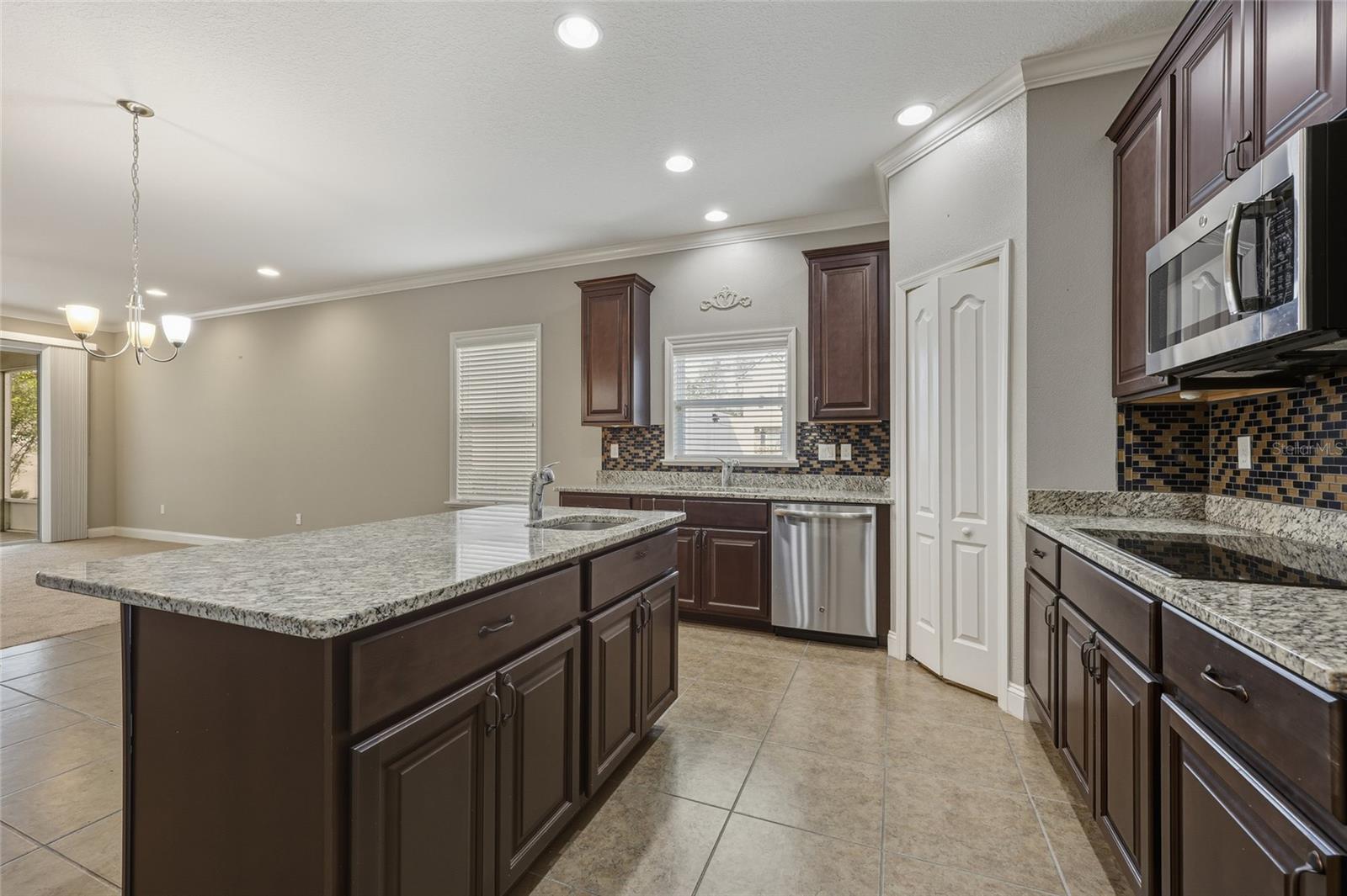 NEWBERRY CORNERS PH IA - Residential