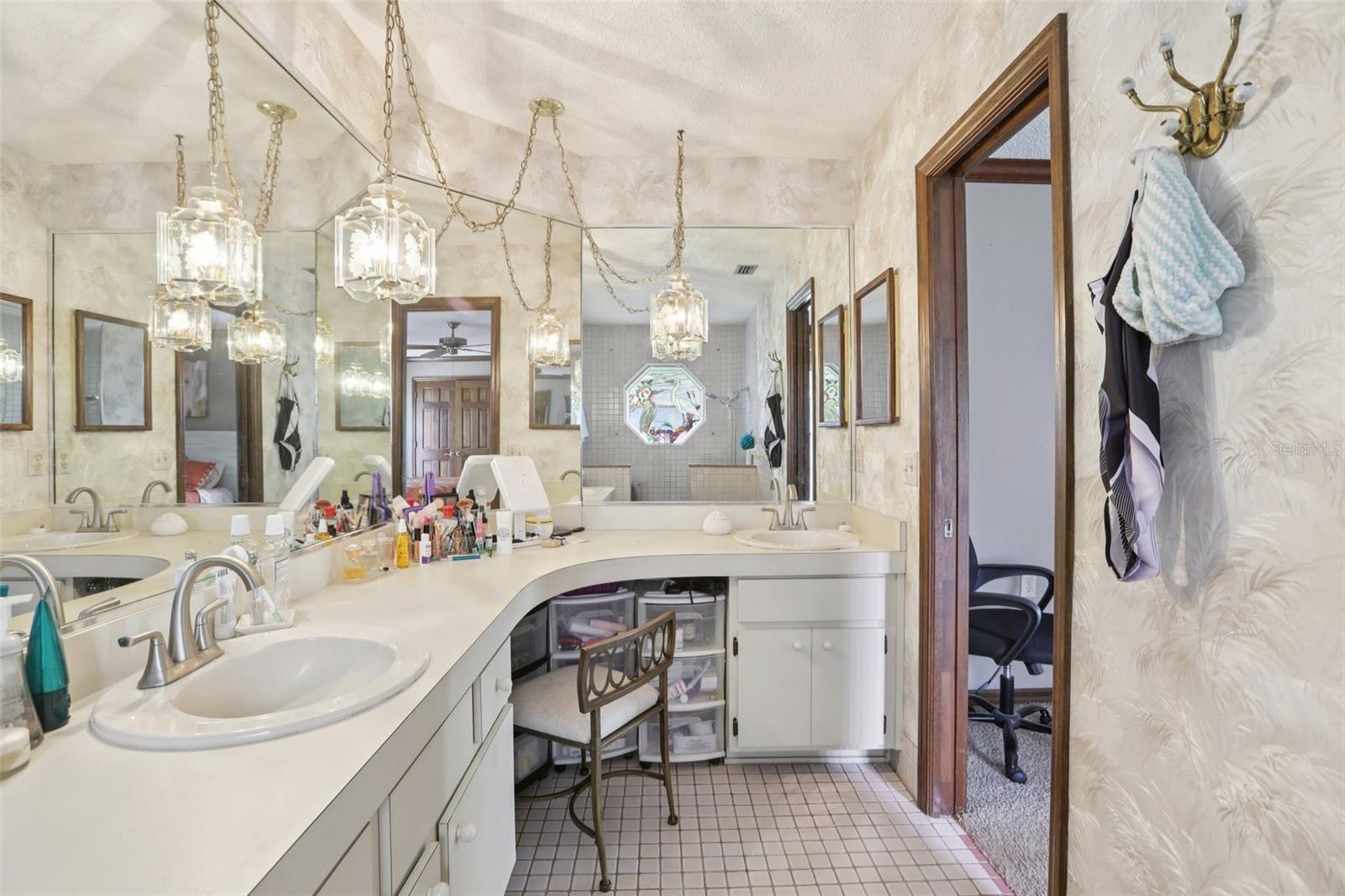 SPRING HILL UNIT 4 - Residential