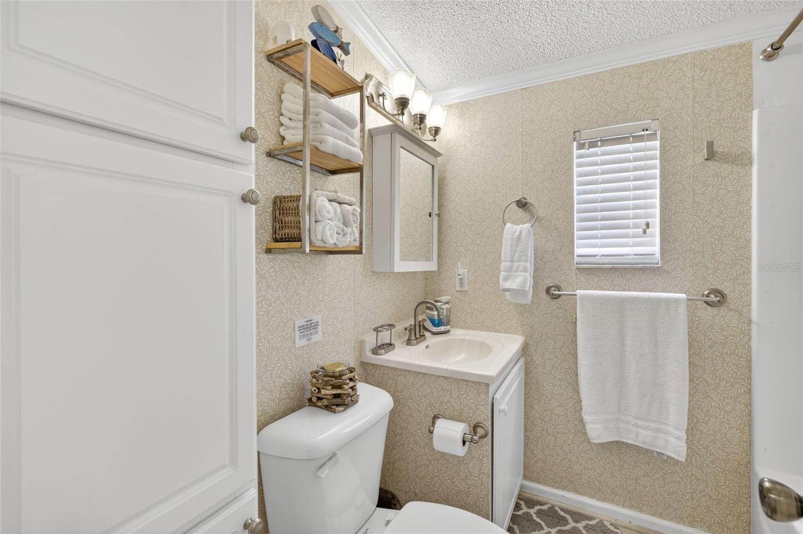 FISHEATING BAY CONDO - Residential