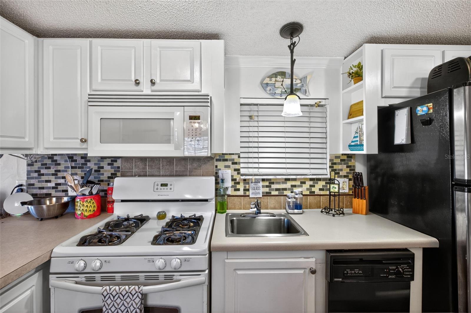 FISHEATING BAY CONDO - Residential