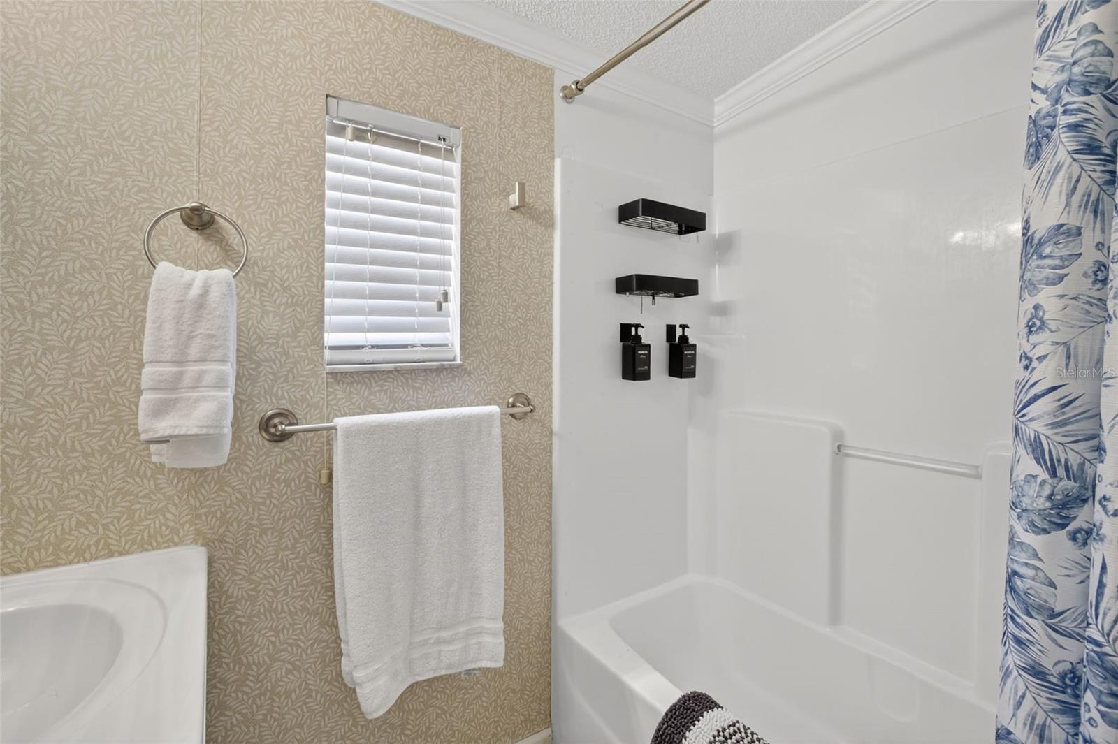 FISHEATING BAY CONDO - Residential