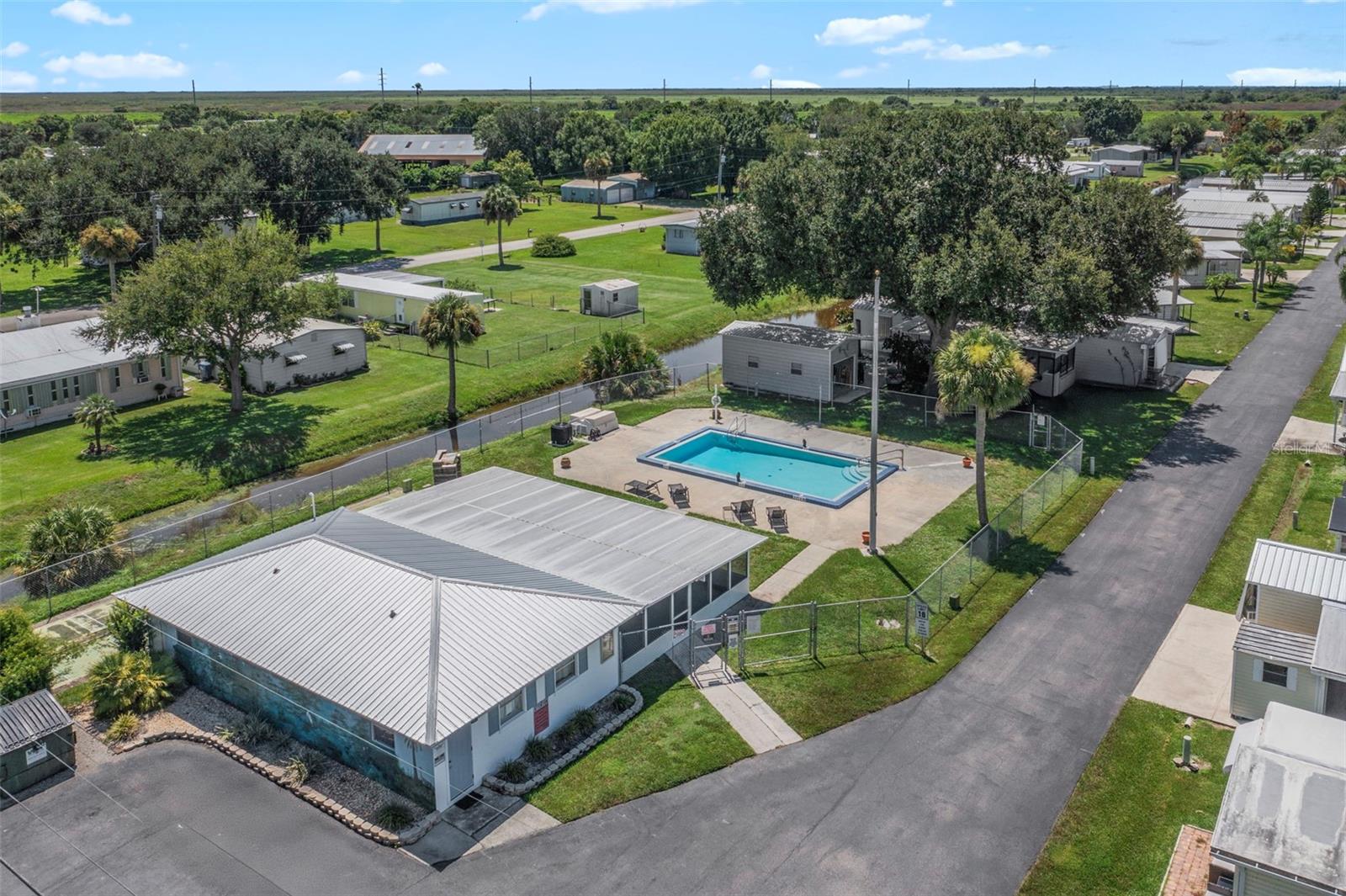 FISHEATING BAY CONDO - Residential