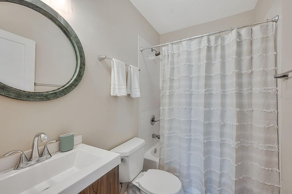 OAKLYN - Residential