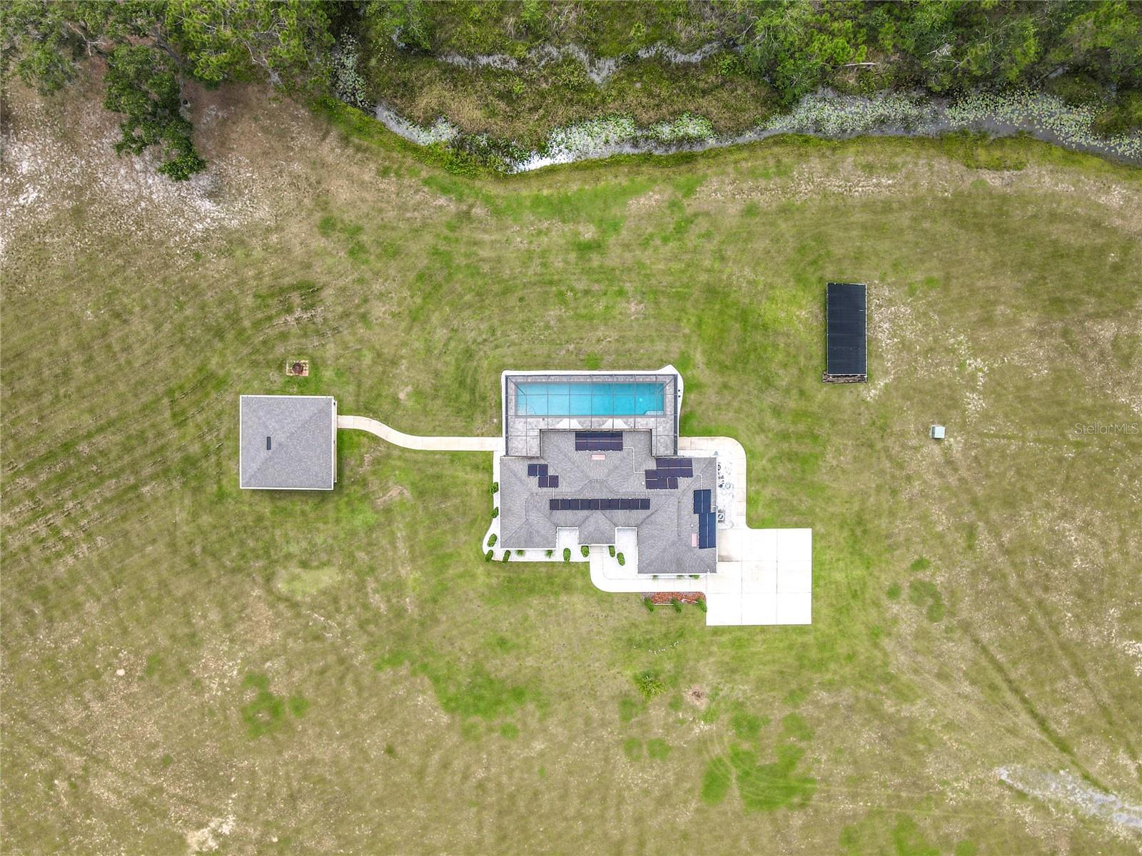 GROVELAND FARMS 09-23-24 - Residential Lease