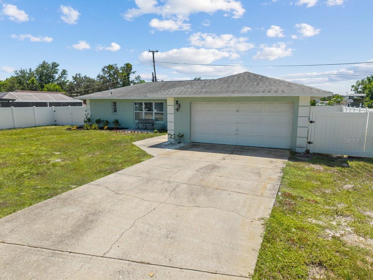 3634 YORK DRIVE W