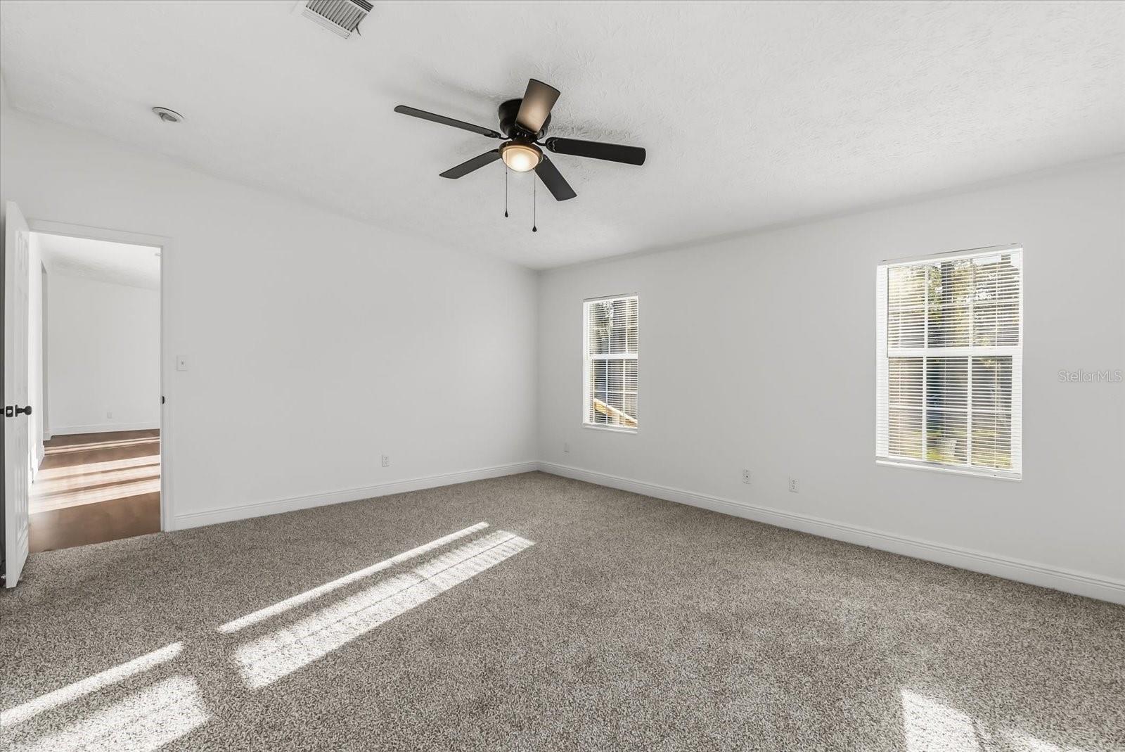 MULLET LAKE RETREAT 5 ACRE DEV - Residential