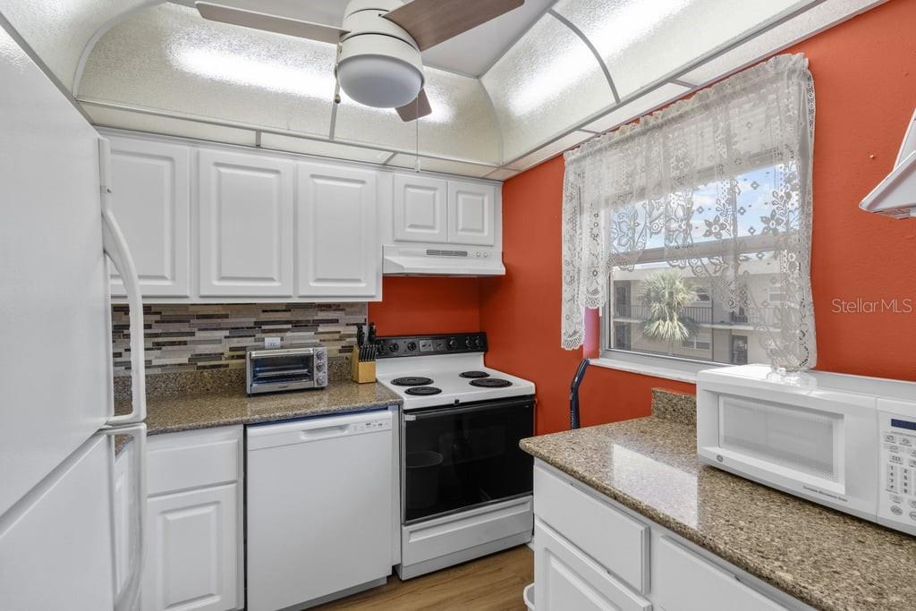 WATERS EDGE 3 CONDO - Residential