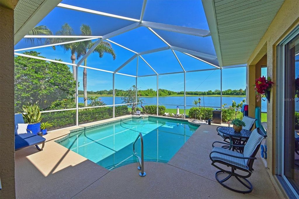 Photo of 10571 Old Grove Circle, Bradenton, FL 34212 (MLS # A4657040)