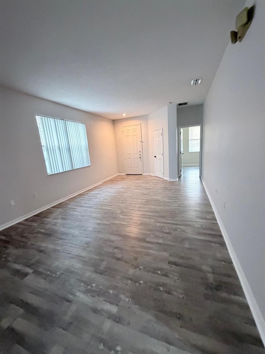 WINDWOOD BAY PH 01 - Residential Lease