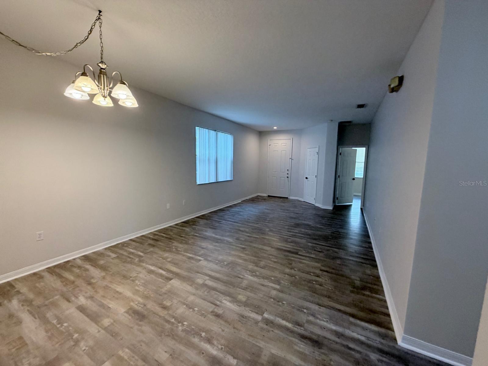 WINDWOOD BAY PH 01 - Residential Lease