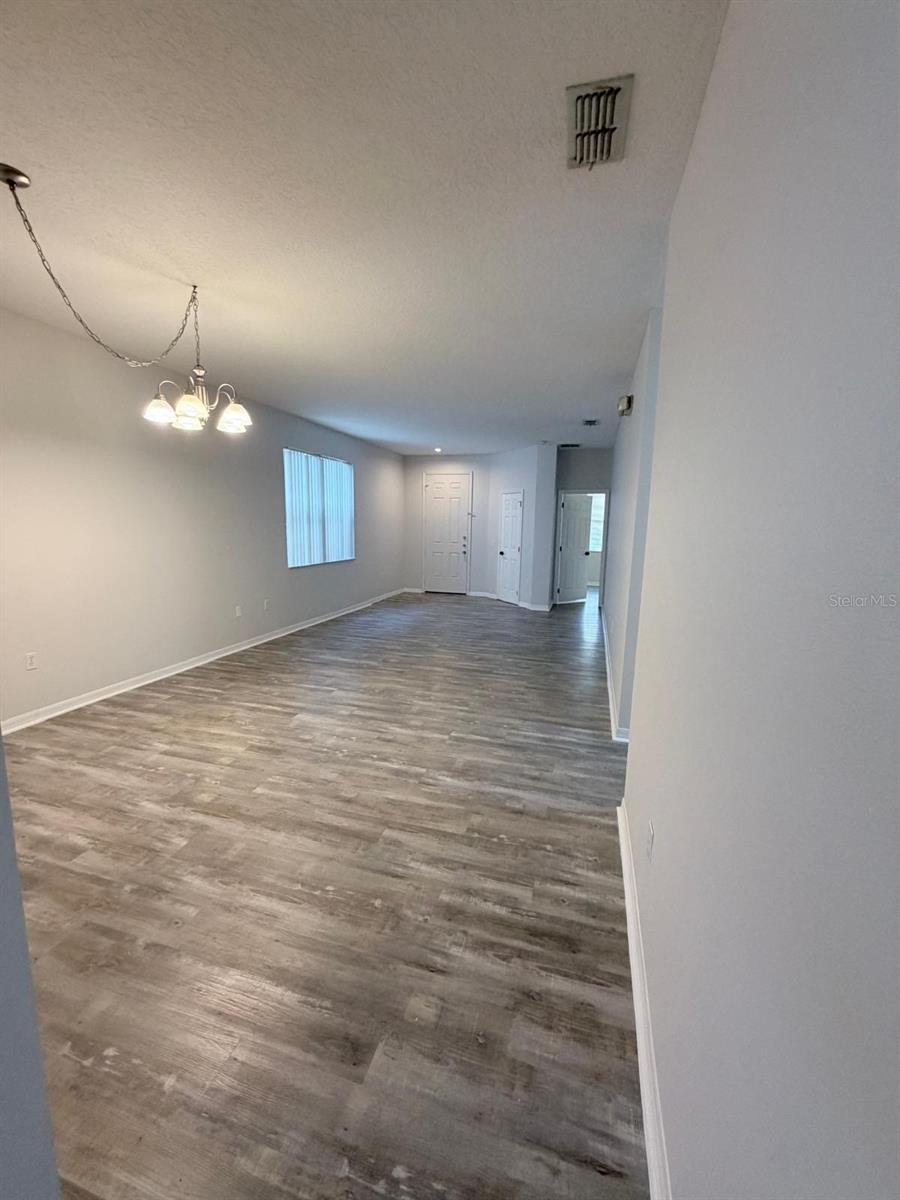 WINDWOOD BAY PH 01 - Residential Lease