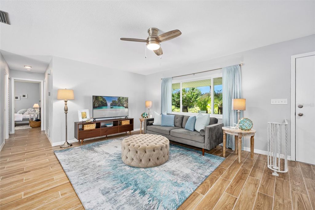 Photo of 1129 Sunland Road, Daytona Beach, FL 32114 (MLS # FC311804)