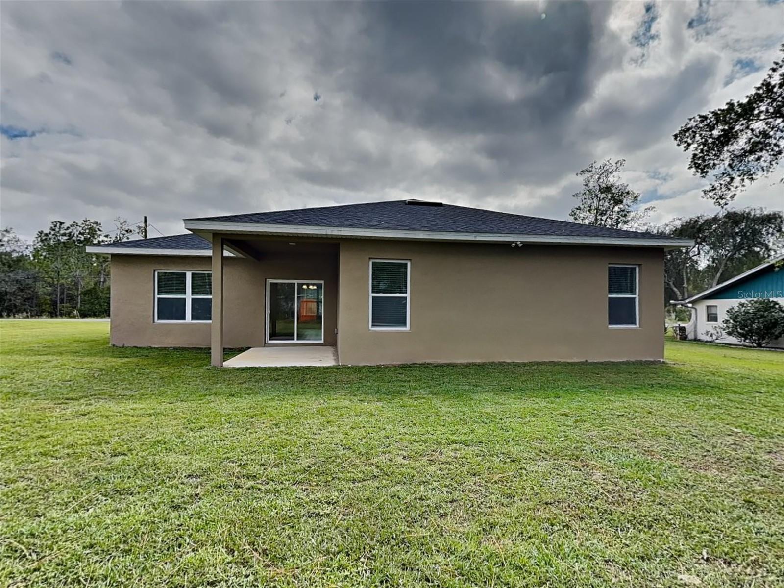 CITRUS SPGS UNIT 14 - Residential Lease