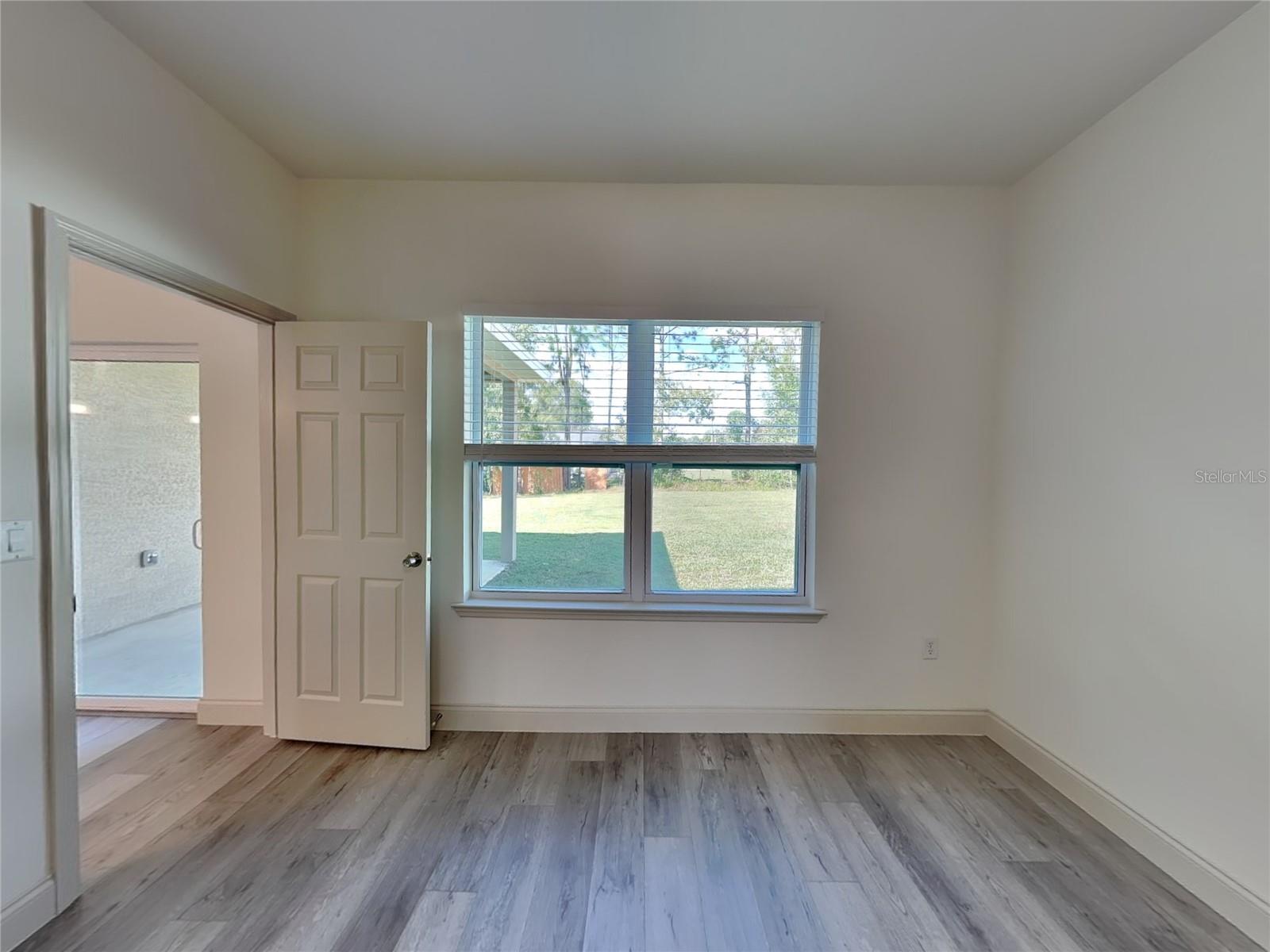 CITRUS SPGS UNIT 14 - Residential Lease