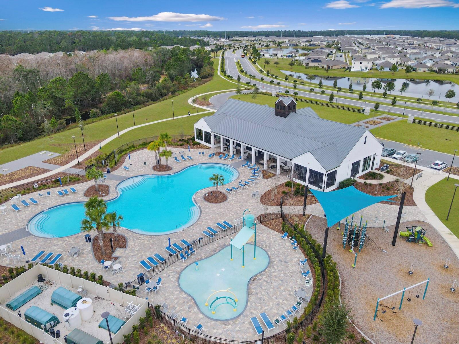 HARMONY WEST TWNHMS - Residential