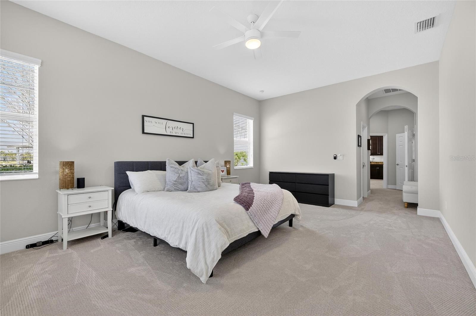 MIRABAY PH 3C-1 - Residential