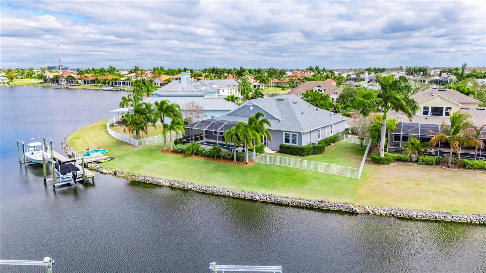 MIRABAY PH 3C-1 - Residential