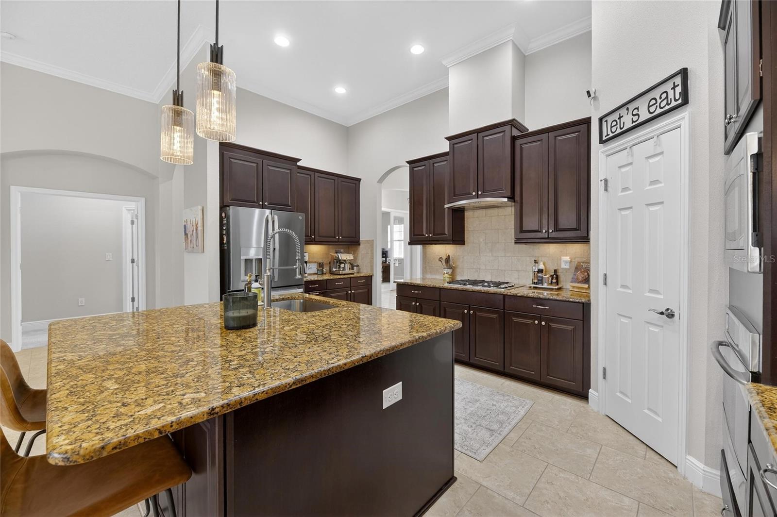 MIRABAY PH 3C-1 - Residential