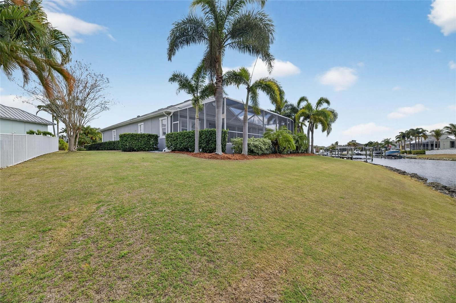 MIRABAY PH 3C-1 - Residential