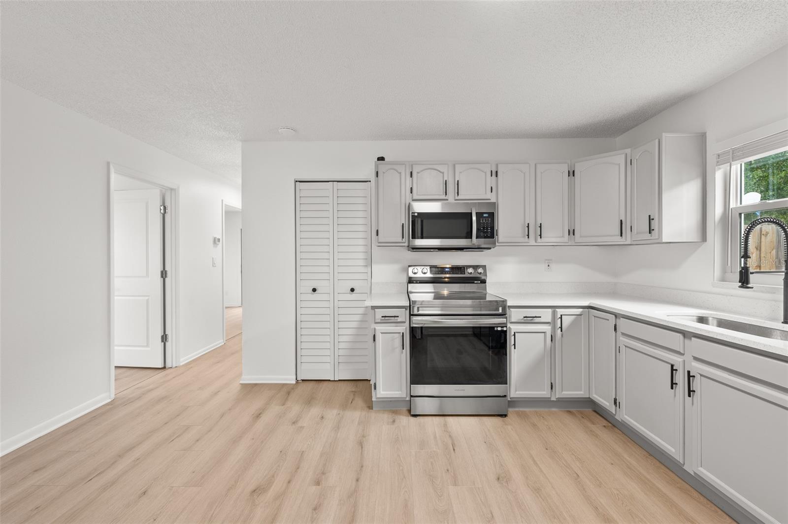 THOMPSON HEIGHTS SUB 1 - Residential