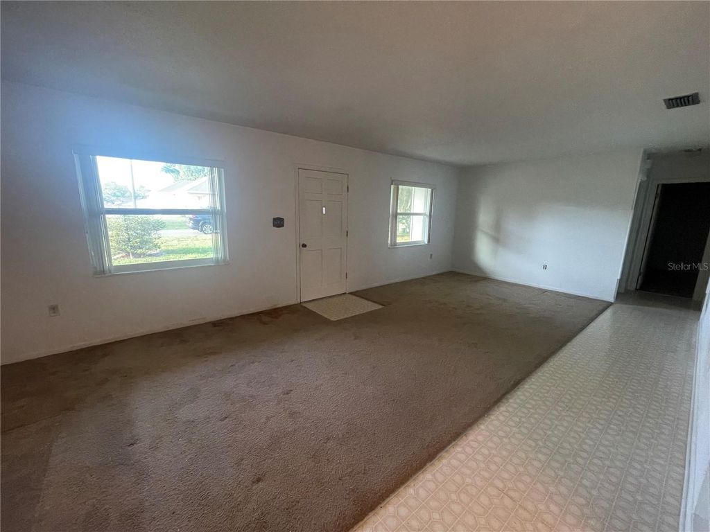 Photo of 23 Lonesome Pine Trail, Yalaha, FL 34797 (MLS # O6405475)