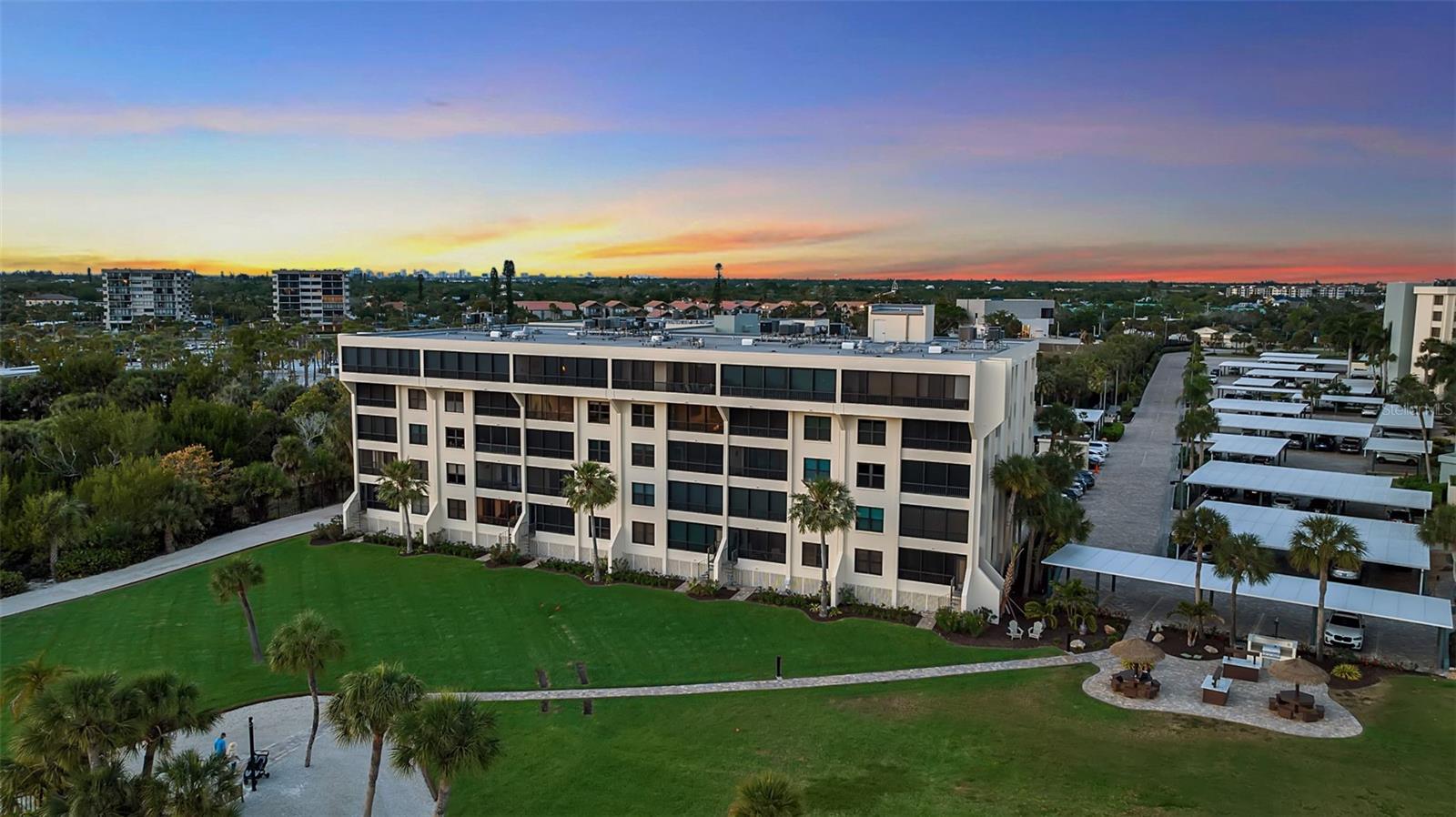 GULF & BAY CLUB PH 6 - Residential