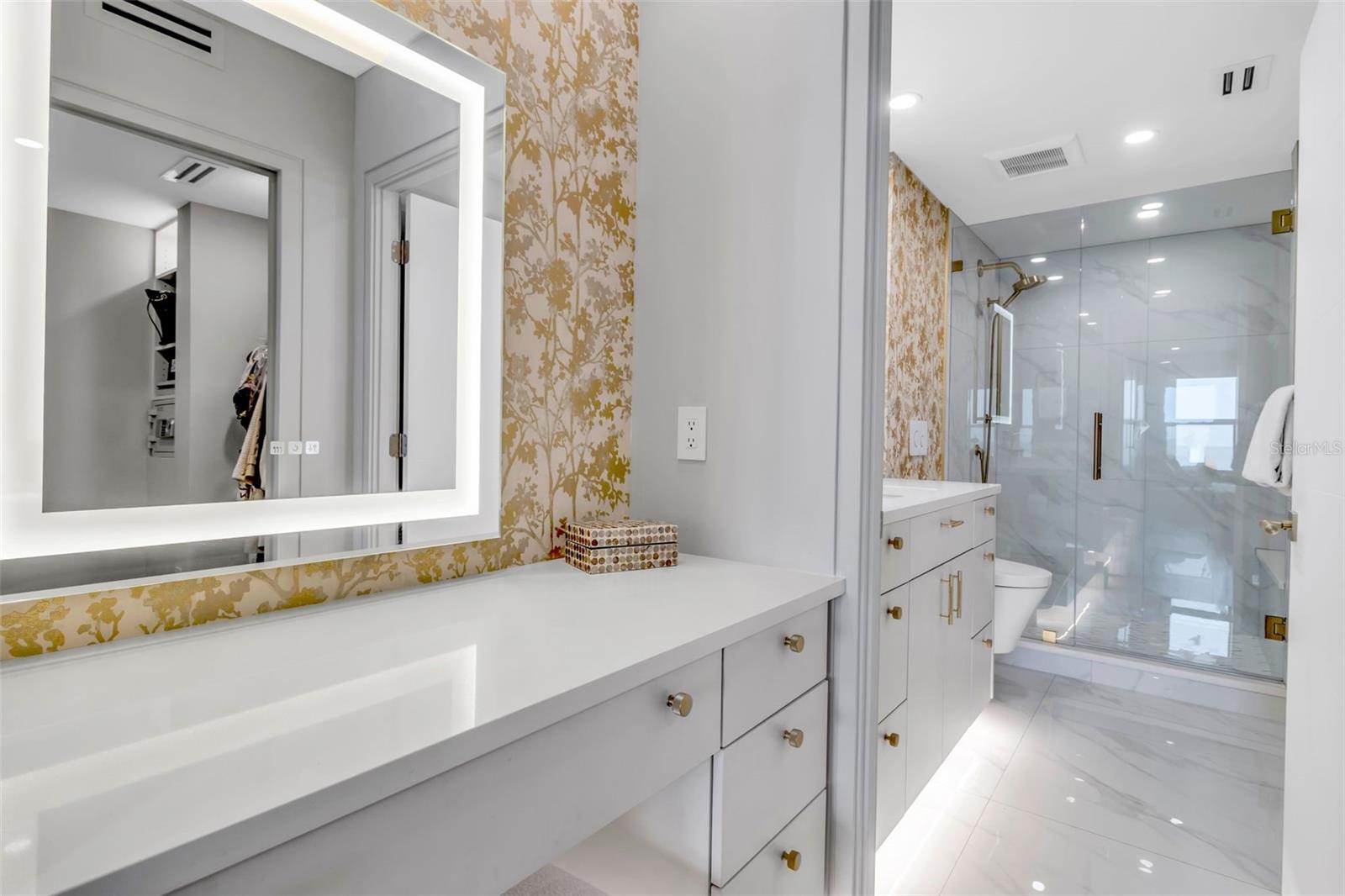 GULF & BAY CLUB PH 6 - Residential