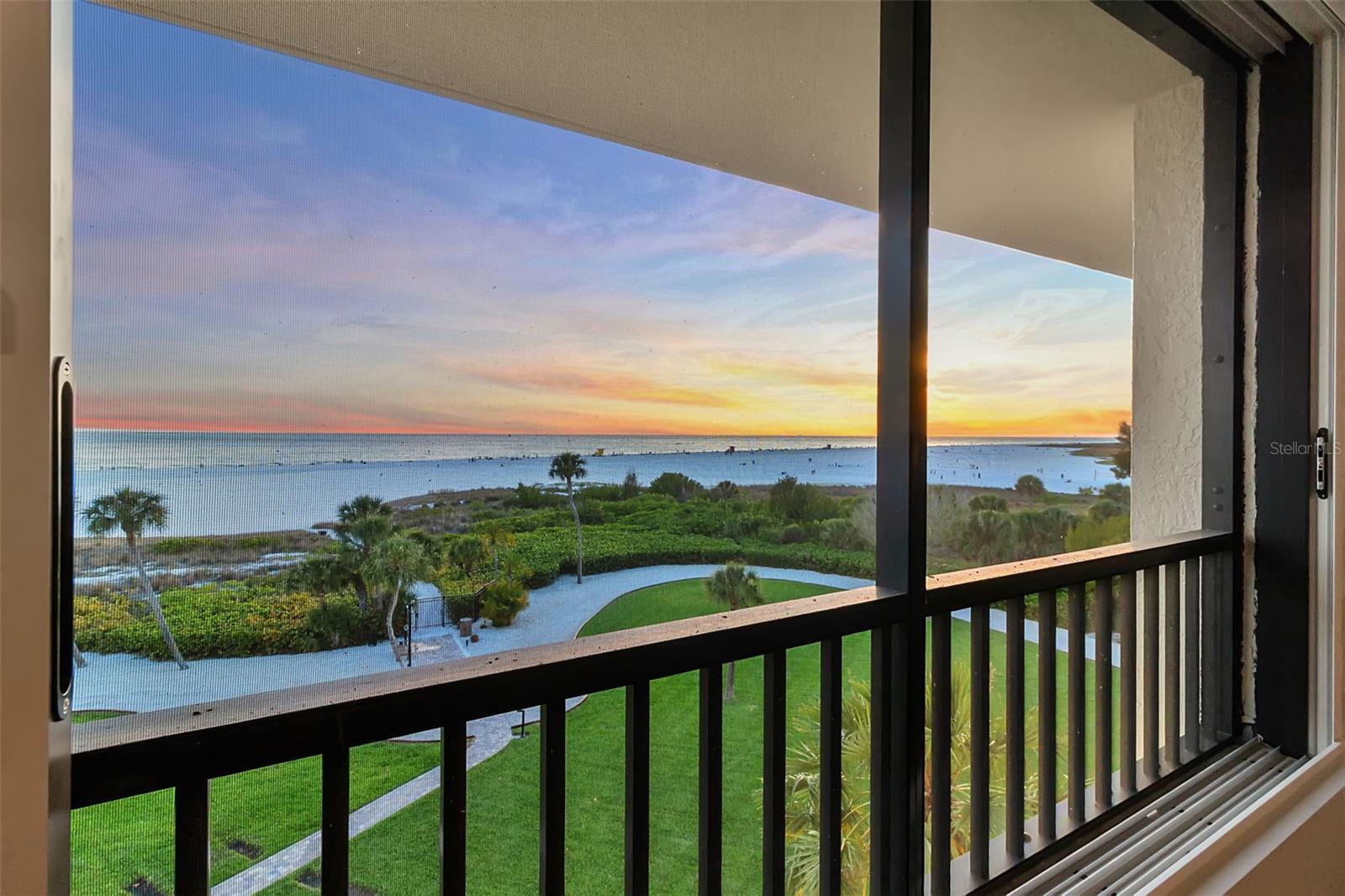 GULF & BAY CLUB PH 6 - Residential