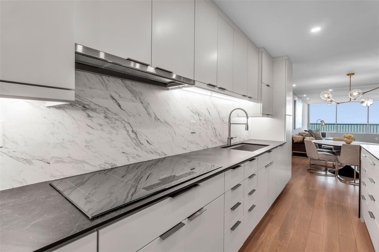 GULF & BAY CLUB PH 6 - Residential