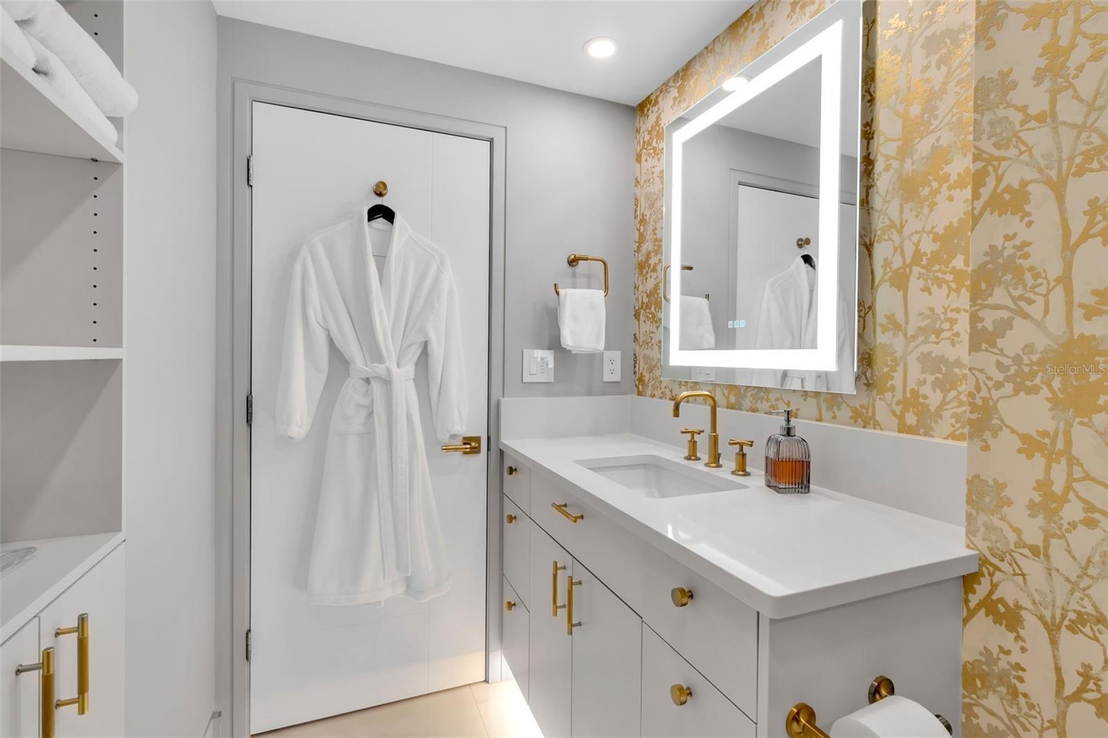 GULF & BAY CLUB PH 6 - Residential